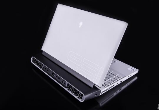 游戲本的工業(yè)設計，公司旗艦-ALIENWARE AREA-51M評測